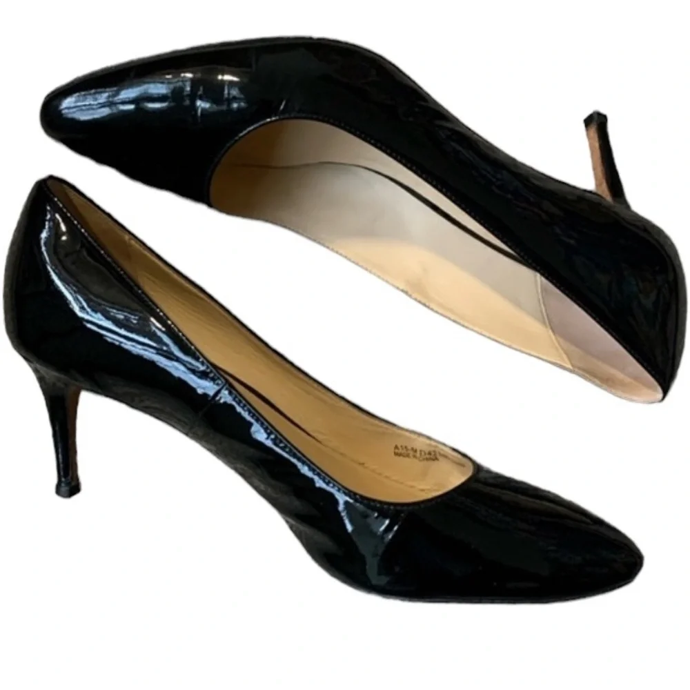 Cole Haan size 10 black patent leather women’s pumps leather sole